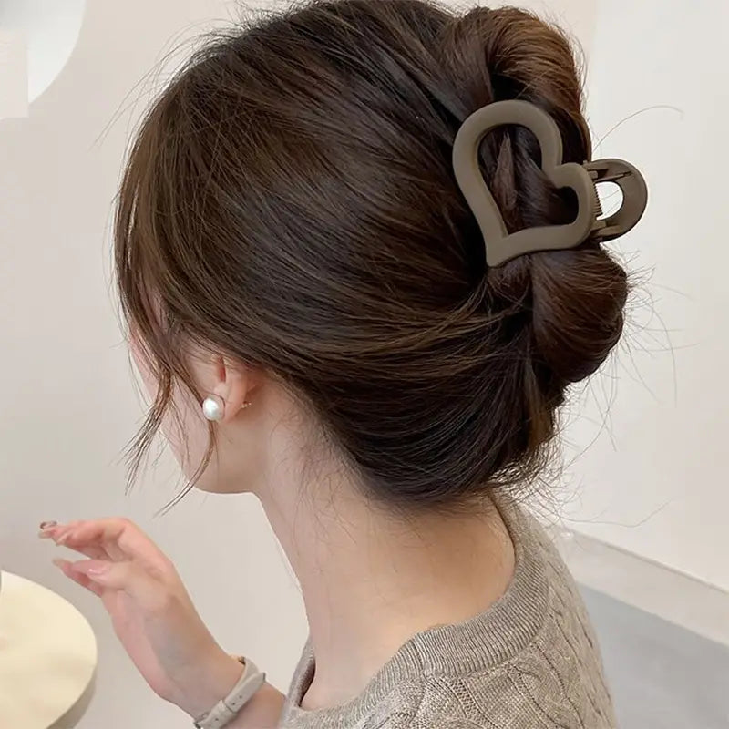 Love Heart Hollow Hair Claw