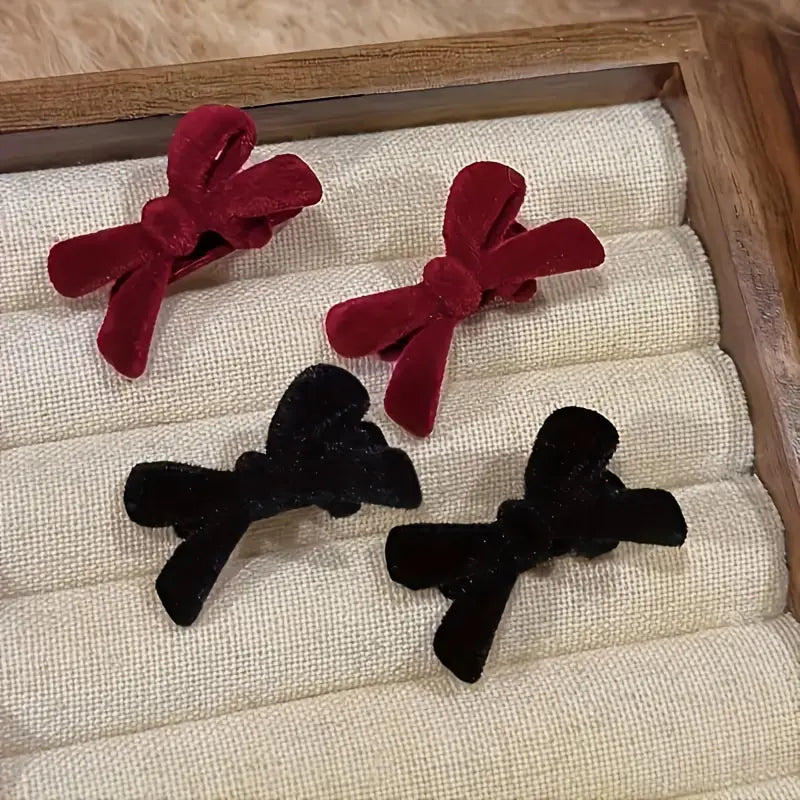 Pinza para el pelo de terciopelo con lazo pequeño