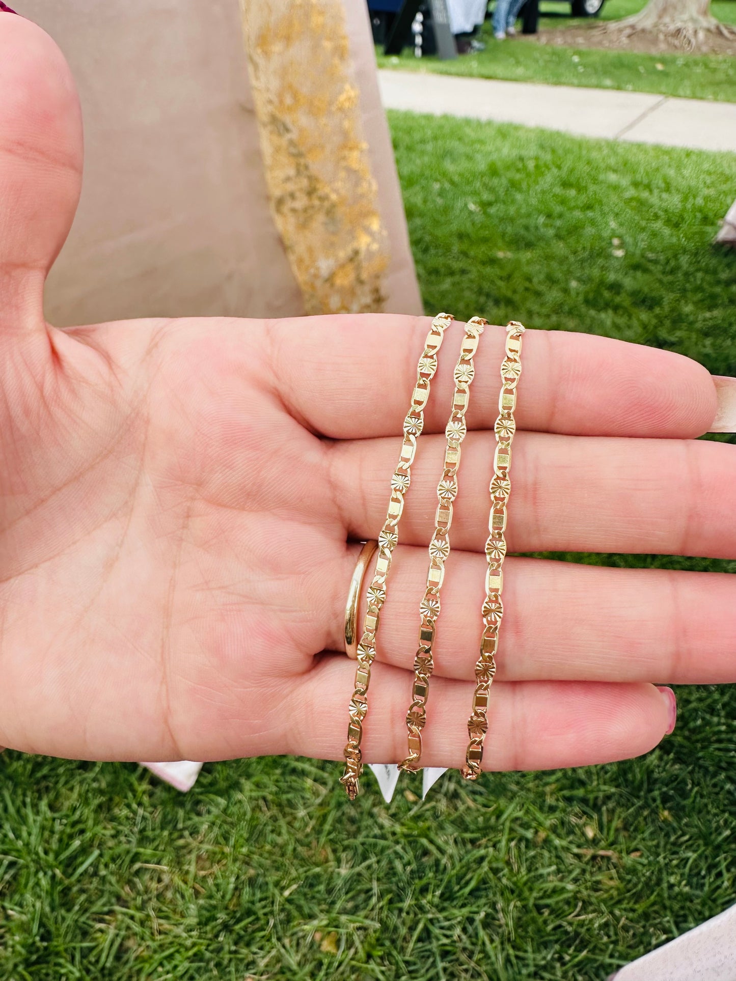 Pulsera Valentino para mujer chapada en oro de 18 quilates