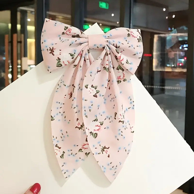 Medium Bow Hair Clip