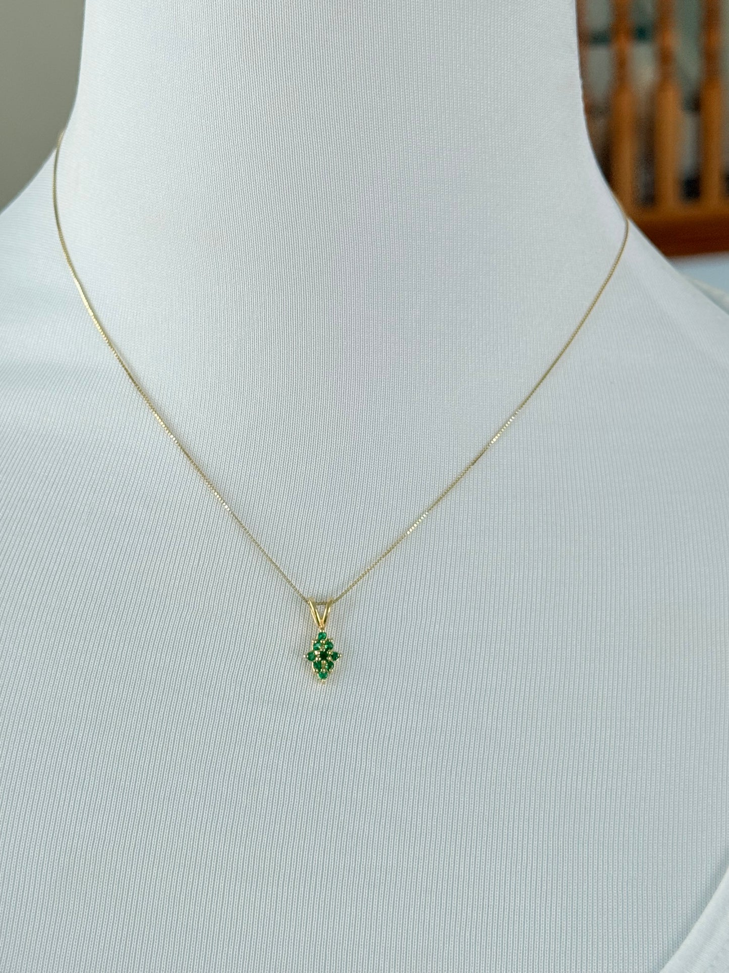 Pine Shape Colombian Emerald & Diamond charm & Solid Gold 18K Italian