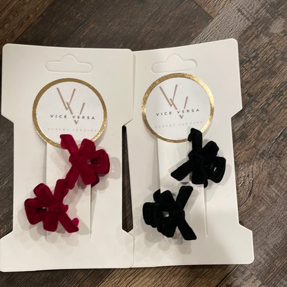 Small Bow Velvet Hair Clip