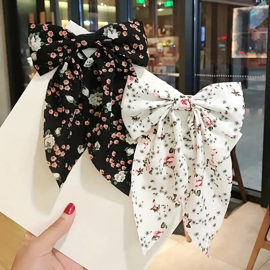 Medium Bow Hair Clip