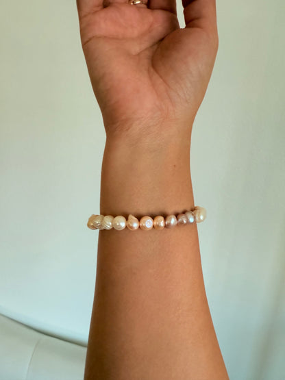 Cultured Freshwater Pearl Bracelets