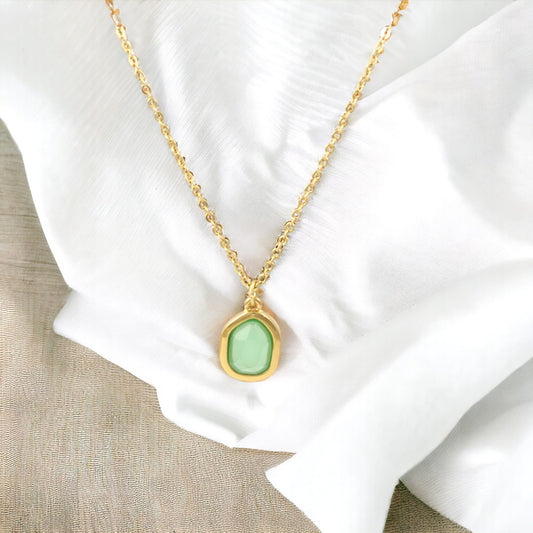 Natural Green Stone Necklace Gold Plated 24K