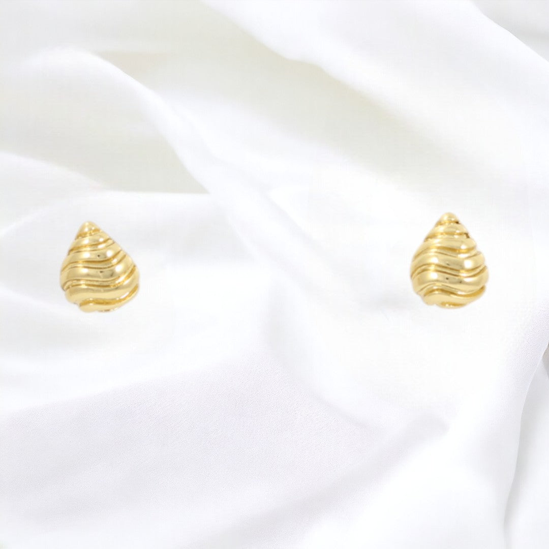 Beehive Gold Plated 24K Stud Earrings